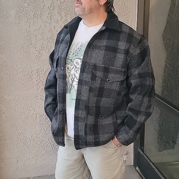 SOLD!!!VTG Filson 80s Wool Bird Hunting Coat - Picture 2 of 12